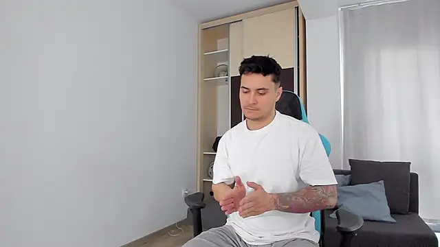 MatMalonne online show from March 2, 2025, 12:01 pm