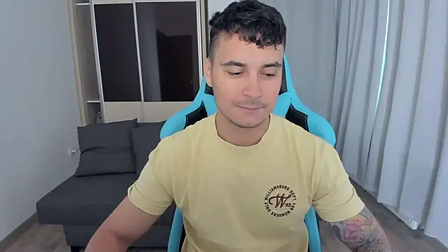 MatMalonne online show from October 8, 2025, 6:55 am