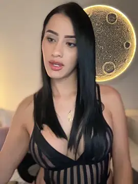 SarahhSmitth1 online show from February 10, 2026, 10:03 pm