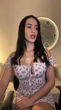 SarahhSmitth1 online show from February 22, 2026, 7:34 pm