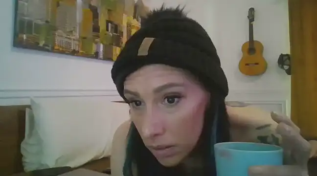 averietheangel online show from February 23, 2025, 6:12 pm