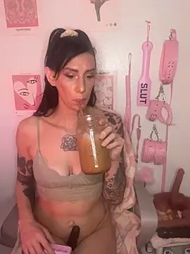 averietheangel online show from October 8, 2025, 3:09 pm