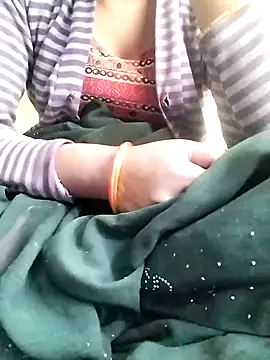 Snapshot of Cutkajal chatting on January 13, 2025, 8:15 am Cutkajal online show from January 13, 2025, 8:15 am