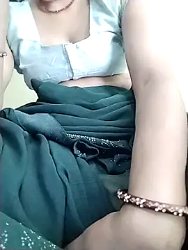 Snapshot of Cutkajal chatting on February 14, 2025, 8:52 am Cutkajal online show from February 14, 2025, 8:52 am