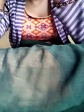 Snapshot of Cutkajal chatting on February 16, 2025, 1:58 am Cutkajal online show from February 16, 2025, 1:58 am