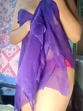 Snapshot of Ralisha_Rani chatting on June 7, 2026, 7:28 pm Ralisha Rani online show from June 7, 2026, 7:28 pm