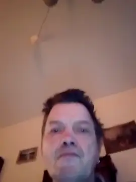 Snapshot of Bigpenis6y chatting on October 10, 2025, 5:28 am Bigpenis6y online show from October 10, 2025, 5:28 am