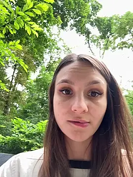 Snapshot of sweety_secret_ chatting on September 12, 2025, 1:11 pm sweety secret online show from September 12, 2025, 1:11 pm