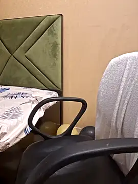 N-Natasha online show from March 1, 2025, 9:15 pm