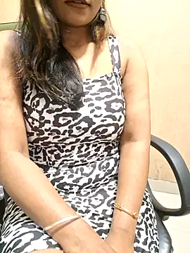 N-Natasha online show from March 3, 2025, 9:48 pm