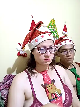 couple orgasm online show from December 26, 2024, 11:46 pm