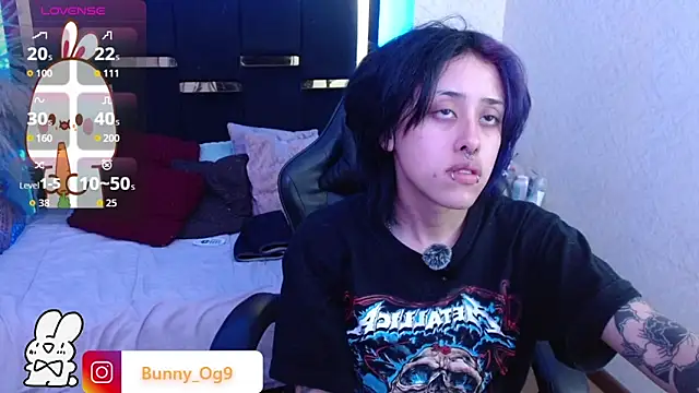 Bunny O online show from May 26, 2026, 1:01 am