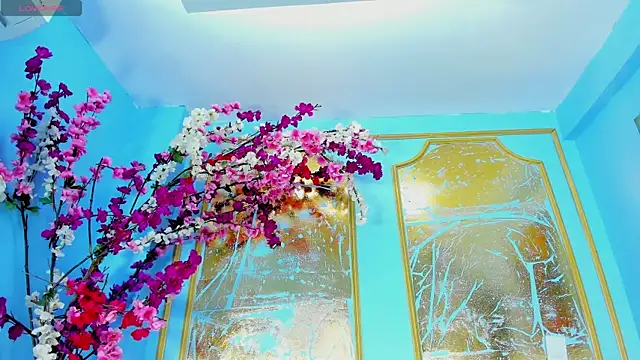 melaniecooperr online show from March 29, 2026, 2:22 am