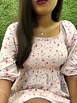 yhona darling online show from April 5, 2026, 9:06 am