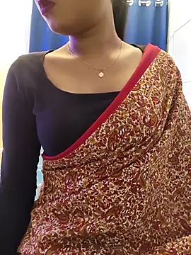 yhona darling online show from April 8, 2026, 9:53 am