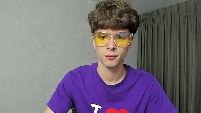 calvin love you online show from March 8, 2026, 5:17 pm