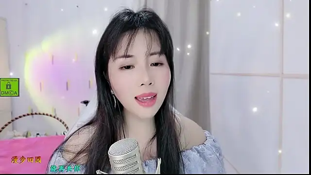 HK angelchloe online show from October 21, 2025, 1:39 am