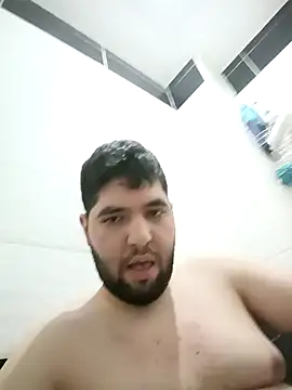 Snapshot of 31cektirenbatuu chatting on February 4, 2025, 6:49 pm 31cektirenbatuu online show from February 4, 2025, 6:49 pm