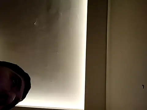 Snapshot of 31cektirenbatuu chatting on October 1, 2025, 10:16 pm 31cektirenbatuu online show from October 1, 2025, 10:16 pm