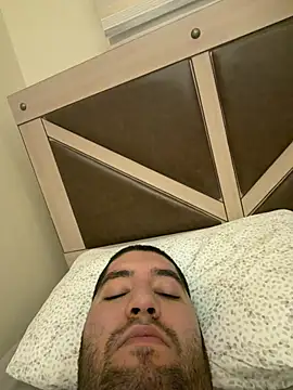 Snapshot of 31cektirenbatuu chatting on February 6, 2026, 9:51 pm 31cektirenbatuu online show from February 6, 2026, 9:51 pm