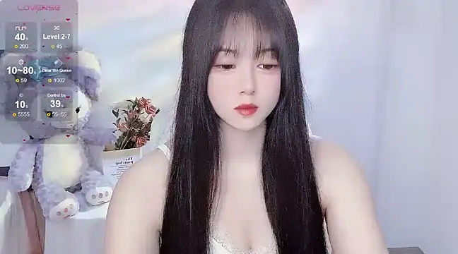 Snapshot of Lydia_170 chatting on December 4, 2024, 8:18 pm Lydia 170 online show from December 4, 2024, 8:18 pm