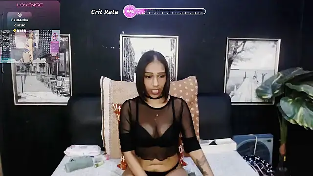 Snapshot of Sexualindian chatting on July 13, 2026, 6:33 pm Sexualindian online show from July 13, 2026, 6:33 pm
