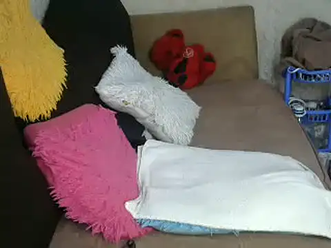 Soft gal12 online show from March 10, 2025, 11:53 am