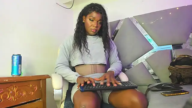 Arii xxx online show from January 25, 2025, 9:25 pm