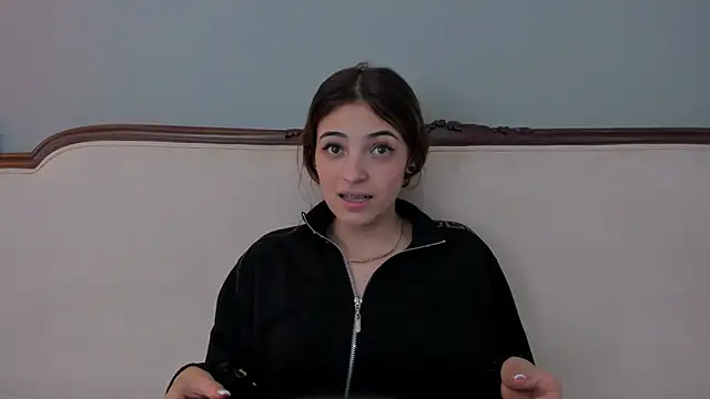 sofiarouge online show from December 24, 2024, 10:11 am