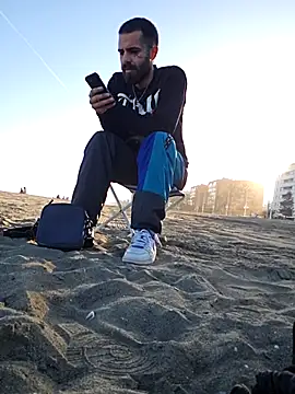 charlye inkkkk online show from November 12, 2025, 4:07 pm