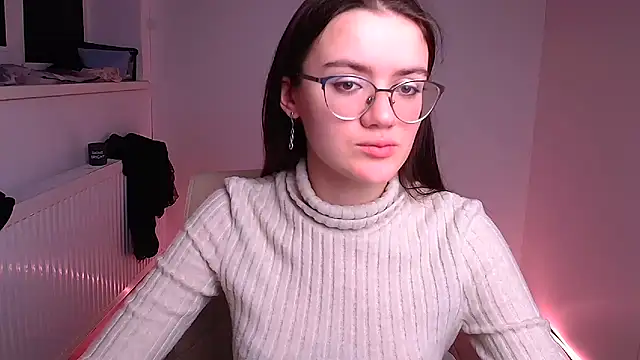 Josephine jo online show from February 10, 2025, 3:24 am