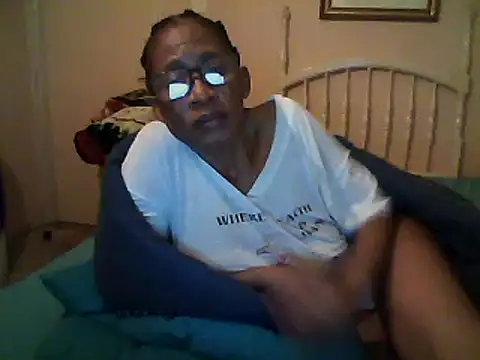 bustybillies online show from February 13, 2025, 6:59 pm