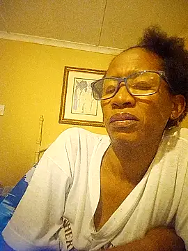 Snapshot of bustybillies chatting on October 3, 2025, 4:26 pm bustybillies online show from October 3, 2025, 4:26 pm