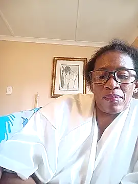 Snapshot of bustybillies chatting on October 21, 2025, 11:00 am bustybillies online show from October 21, 2025, 11:00 am