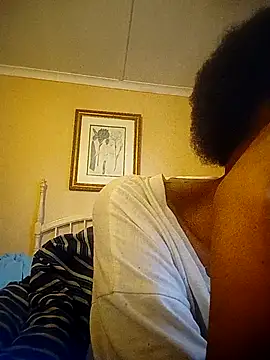 Snapshot of bustybillies chatting on November 14, 2025, 4:00 am bustybillies online show from November 14, 2025, 4:00 am