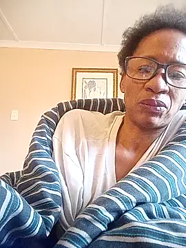 Snapshot of bustybillies chatting on November 17, 2025, 10:21 am bustybillies online show from November 17, 2025, 10:21 am