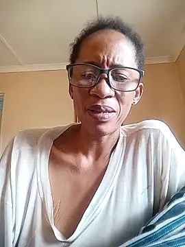 bustybillies online show from December 19, 2025, 5:47 am