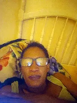 bustybillies online show from April 1, 2026, 4:13 am