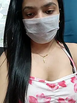 Myloveurvi online show from November 16, 2025, 2:11 pm