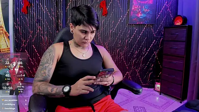 ZhoeStrong online show from March 19, 2026, 9:19 pm