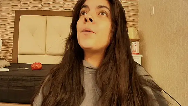 Snapshot of sofiaclauss chatting on September 12, 2025, 11:54 am sofiaclauss online show from September 12, 2025, 11:54 am