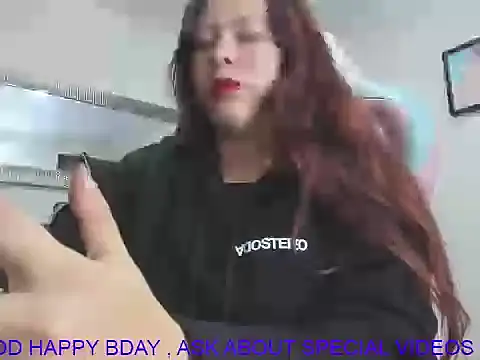 Snapshot of GoddessJessica_roger chatting on July 2, 2026, 5:02 am GoddessJessica roger online show from July 2, 2026, 5:02 am