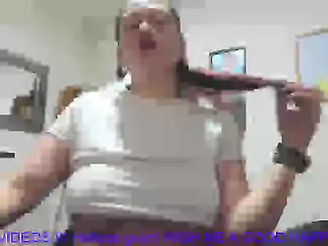 Snapshot of GoddessJessica_roger chatting on July 16, 2026, 5:02 am GoddessJessica roger online show from July 16, 2026, 5:02 am