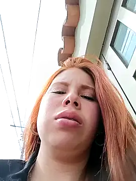 aurora sky11 online show from February 20, 2025, 7:52 pm