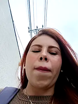 aurora sky11 online show from March 6, 2025, 8:48 pm