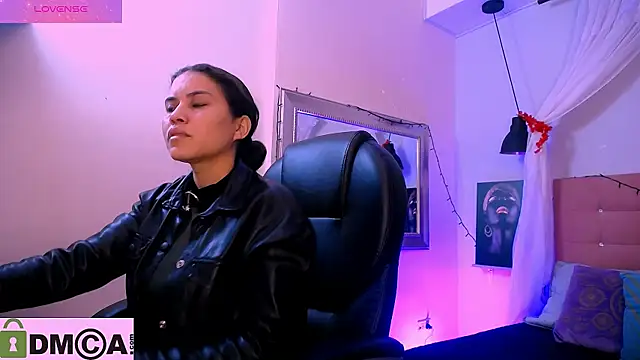 natasha  jackson online show from January 23, 2025, 1:24 pm