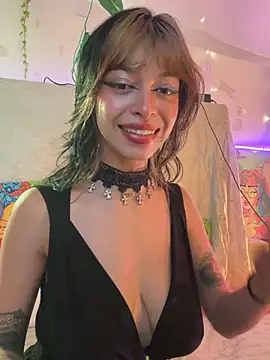 Kitty arts online show from January 31, 2025, 1:01 am