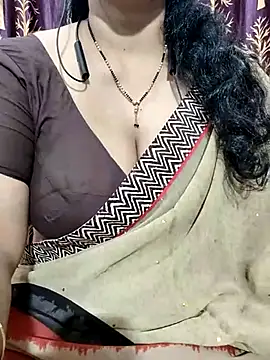 bhuvana555 online show from February 20, 2025, 5:40 pm