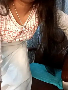 Rina777o online show from November 21, 2025, 6:06 pm