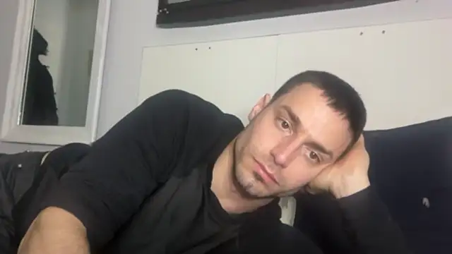 hot shot 13 online show from November 16, 2025, 8:14 pm